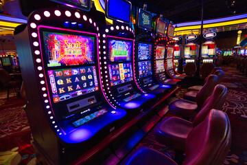 Compete for wins: challenging your casino gambling mindset