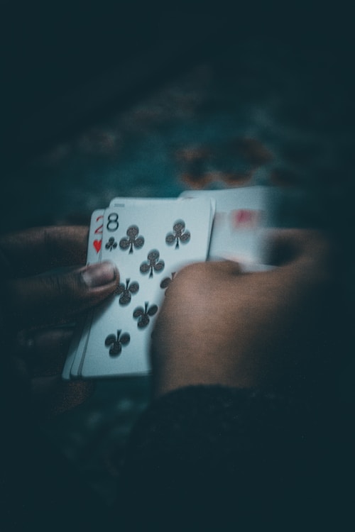 Defeat the house edge: a deep dive into gambling probability models